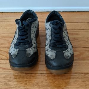 Louis Vuitton Vintage Sneakers